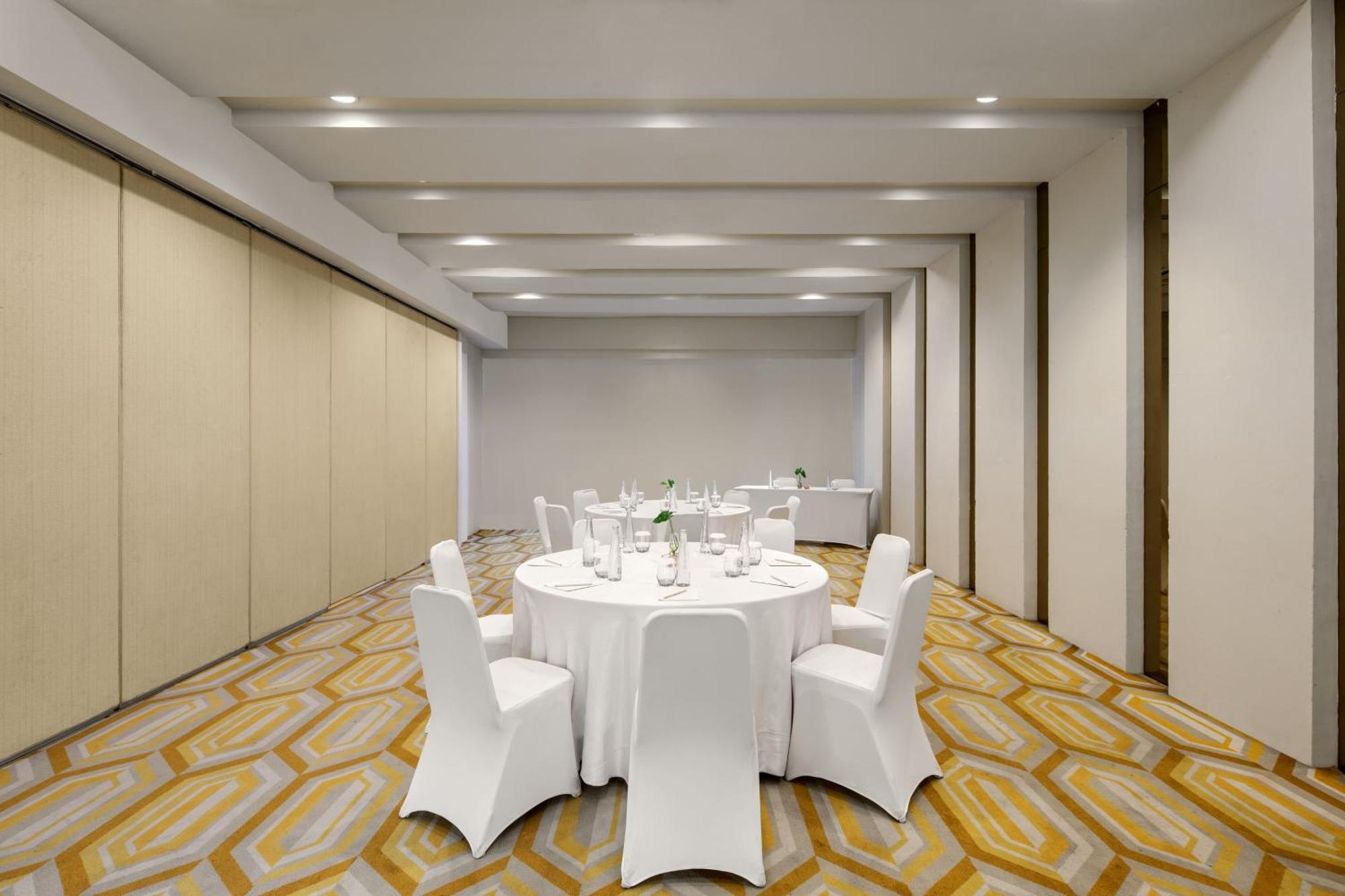 Hotel Santika Bsd City-Serpong Esterno foto